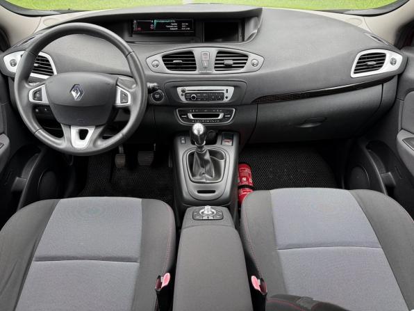 Renault Scenic III Рестайлинг с пробегом 2012 года, цена 1 139 000 рублей, 195789 км, компактвэн, Автокод Объявления