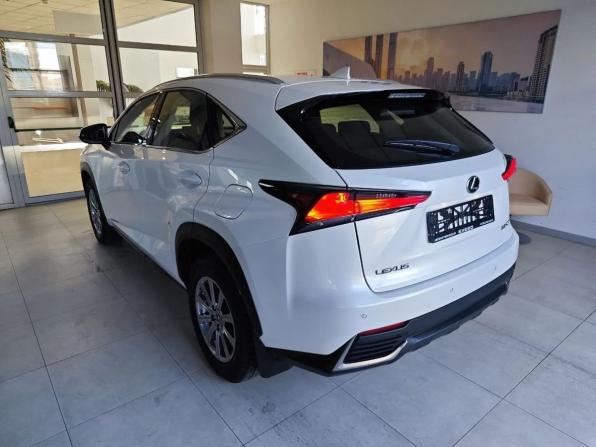 Lexus NX I Рестайлинг с пробегом 2021 года, цена 4 350 000 рублей, 33193 км, внедорожник, Автокод Объявления