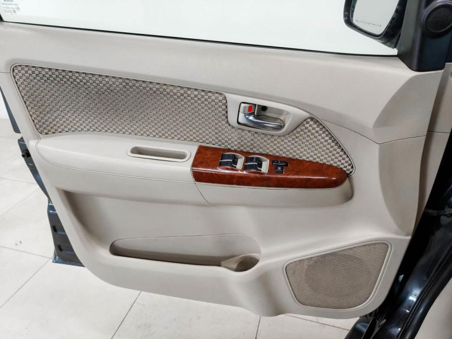 Toyota Fortuner I Тула  - изображение 13
