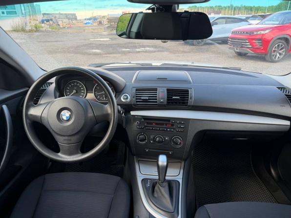 BMW 1 серии I (E81/E82/E87/E88) Рестайлинг с пробегом 2010 года, цена 595 000 рублей, 231000 км, хэтчбек, Автокод Объявления