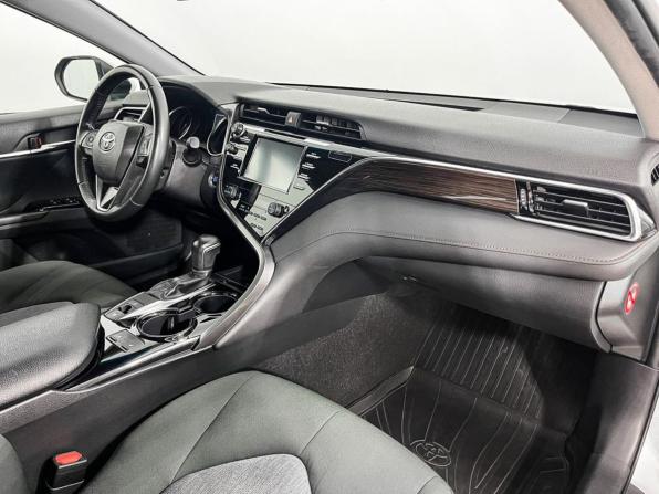 Toyota Camry VIII (XV70) с пробегом 2020 года, цена 2 614 300 рублей, 72395 км, седан, Автокод Объявления
