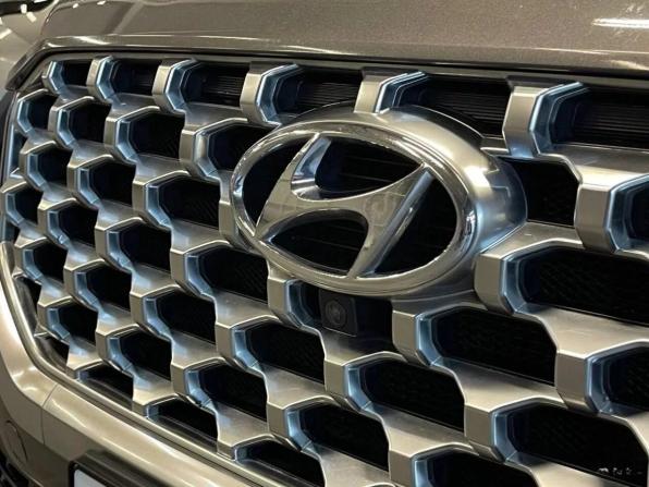 Hyundai Santa Fe IV Рестайлинг с пробегом 2021 года, цена 3 547 000 рублей, 85000 км, внедорожник, Автокод Объявления