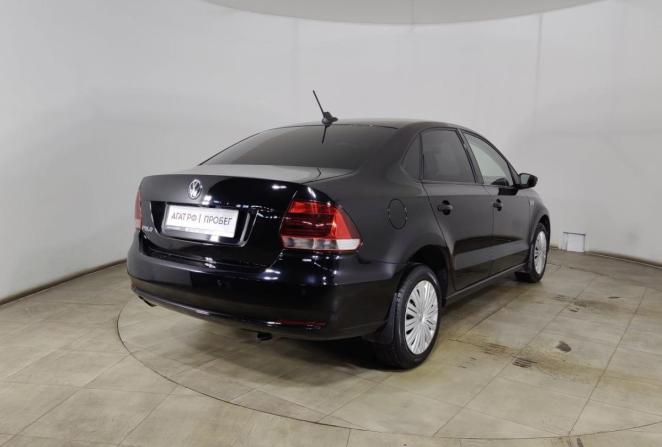 Volkswagen Polo V Рестайлинг с пробегом 2019 года, цена 1 390 000 рублей, 99500 км, седан, Автокод Объявления