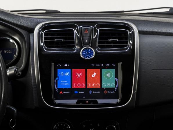 Renault Sandero II с пробегом 2015 года, цена 600 000 рублей, 217798 км, хэтчбек, Автокод Объявления