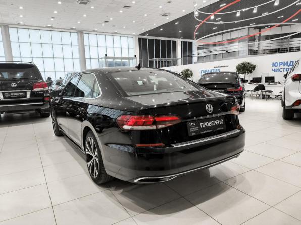 Volkswagen Passat B8 Рестайлинг с пробегом 2021 года, цена 2 950 000 рублей, 101500 км, седан, Автокод Объявления