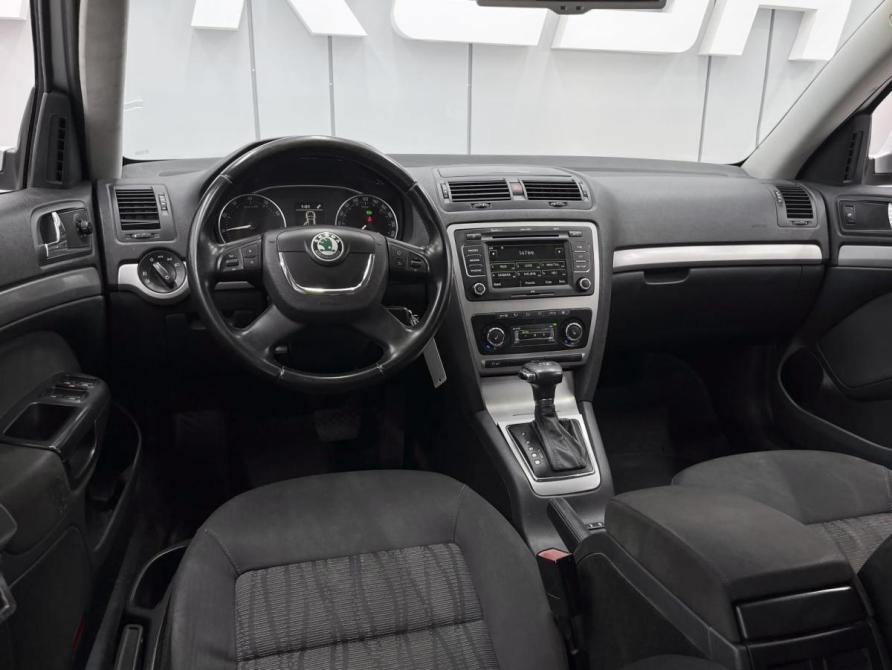 Skoda Octavia II (A5) Рестайлинг Ростов-на-Дону  - изображение 6