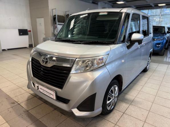 Toyota Roomy I с пробегом 2017 года, цена 959 000 рублей, 83401 км, минивэн, Автокод Объявления