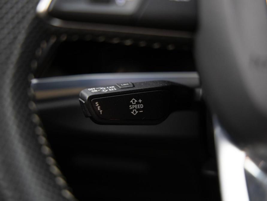 Audi Q3 Sportback II (F3) Санкт-Петербург  - изображение 25