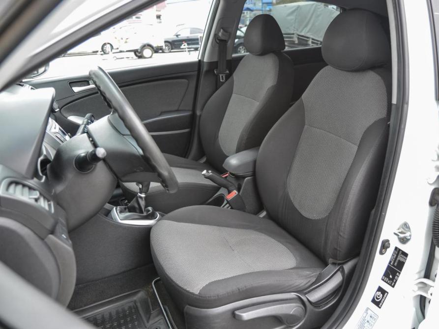 Hyundai Solaris I Курган  - изображение 9