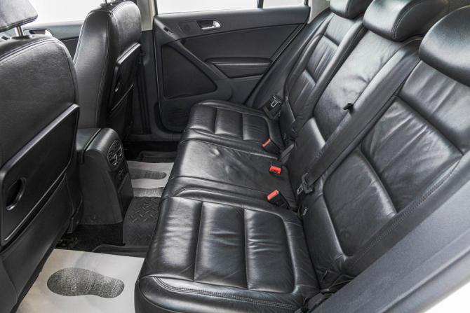Volkswagen Tiguan I с пробегом 2010 года, цена 1 199 000 рублей, 298000 км, внедорожник, Автокод Объявления