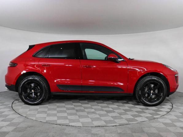 Porsche Macan I Рестайлинг с пробегом 2018 года, цена 3 490 000 рублей, 55255 км, внедорожник, Автокод Объявления