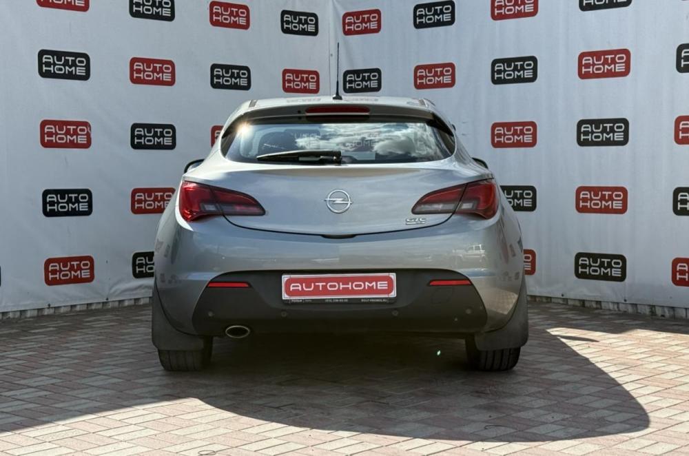 Opel Astra J Рестайлинг Санкт-Петербург  - изображение 5