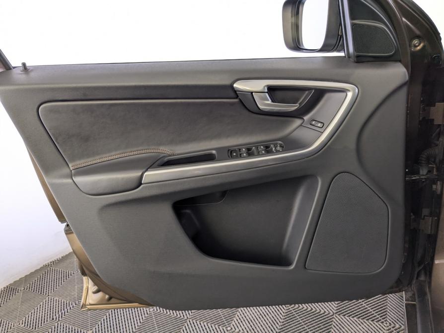 Volvo XC60 I Рестайлинг Москва  - изображение 16