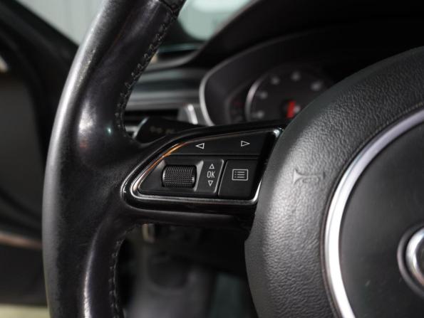 Audi A6 IV (C7) с пробегом 2012 года, цена 1 729 000 рублей, 291021 км, седан, Автокод Объявления