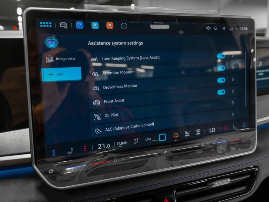Volkswagen Tavendor I Рестайлинг Москва  - изображение 30