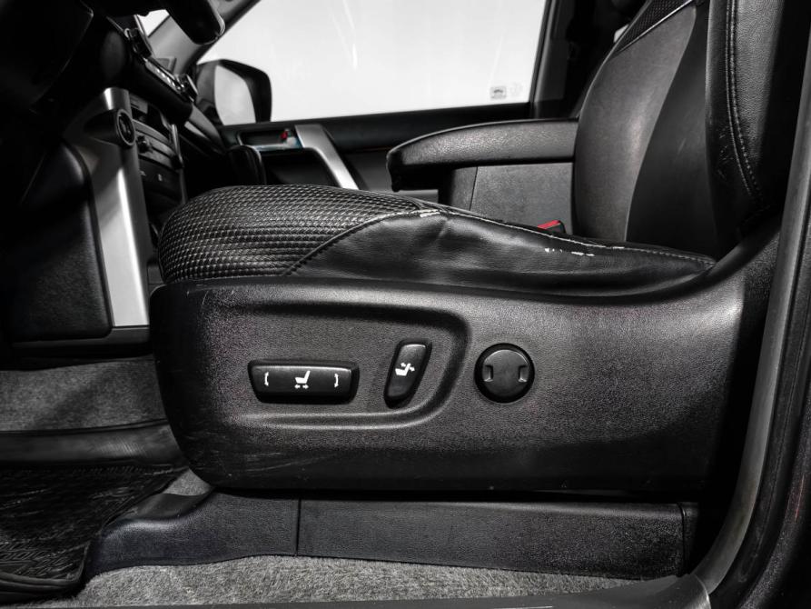 Toyota Land Cruiser Prado 150 Series Санкт-Петербург  - изображение 12