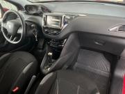 Peugeot 208 I Липецк  - изображение 16