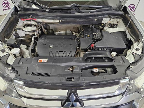 Mitsubishi Outlander III Рестайлинг 2 с пробегом 2018 года, цена 1 865 000 рублей, 93221 км, внедорожник, Автокод Объявления