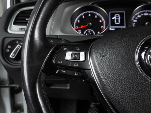 Volkswagen Golf VII с пробегом 2014 года, цена 1 399 000 рублей, 95425 км, хэтчбек, Автокод Объявления