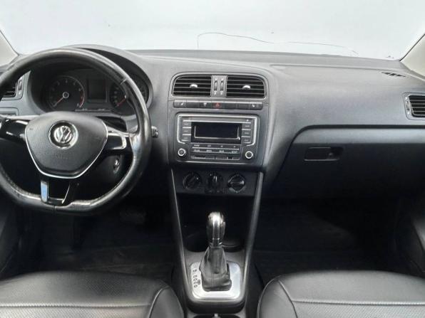 Volkswagen Polo V Рестайлинг с пробегом 2017 года, цена 1 050 000 рублей, 201655 км, седан, Автокод Объявления