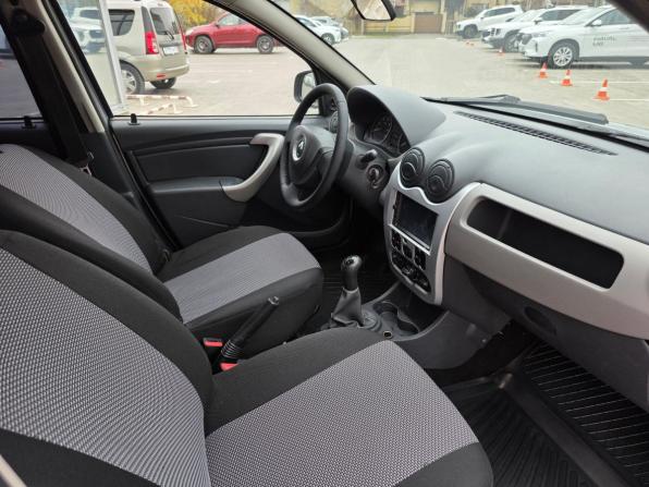 Renault Sandero I с пробегом 2013 года, цена 419 900 рублей, 179802 км, хэтчбек, Автокод Объявления