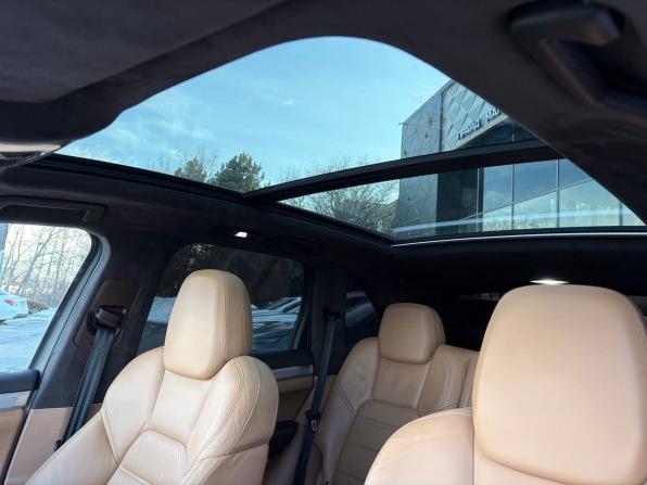 Porsche Cayenne II (958) с пробегом 2012 года, цена 2 789 900 рублей, 163180 км, внедорожник, Автокод Объявления