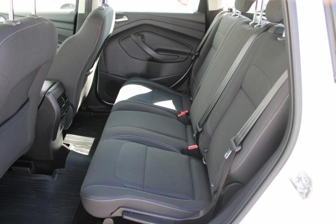 Ford Kuga II Рестайлинг с пробегом 2018 года, цена 1 860 000 рублей, 65000 км, внедорожник, Автокод Объявления
