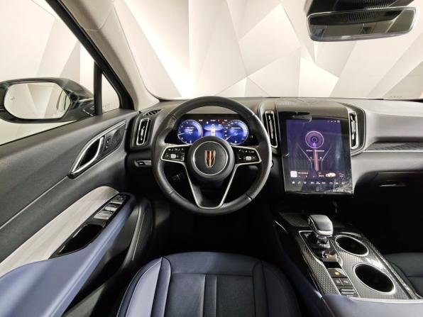 Hongqi HS3 с пробегом 2024 года, цена 3 050 000 рублей, 20649 км, внедорожник, Автокод Объявления