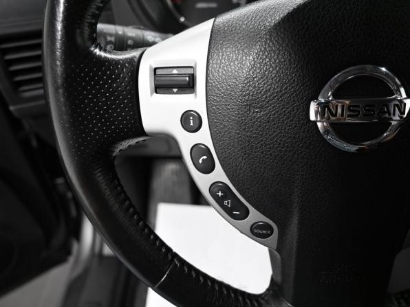 Nissan X-Trail II с пробегом 2010 года, цена 1 095 000 рублей, 233979 км, внедорожник, Автокод Объявления