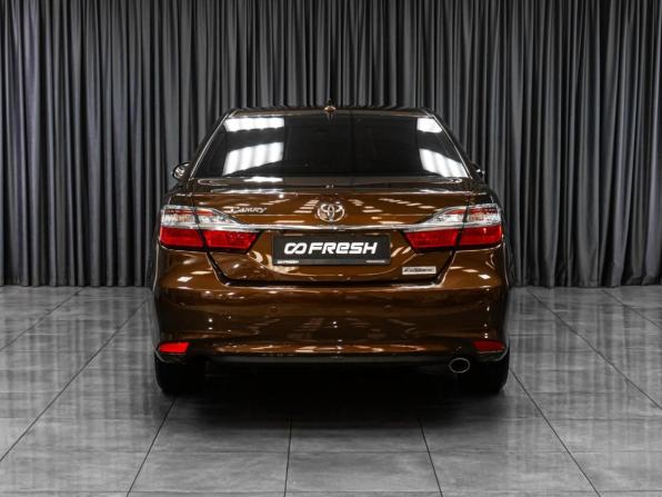 Toyota Camry VII (XV50) Рестайлинг 2 с пробегом 2018 года, цена 2 389 000 рублей, 189858 км, седан, Автокод Объявления