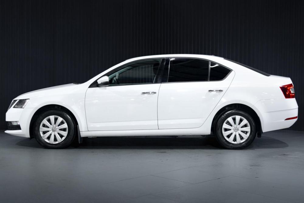 Skoda Octavia III (A7) Рестайлинг Тюмень  - изображение 5