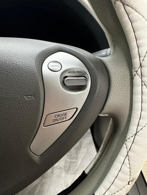 Nissan Leaf I (ZE0/AZE0) Челябинск  - изображение 18