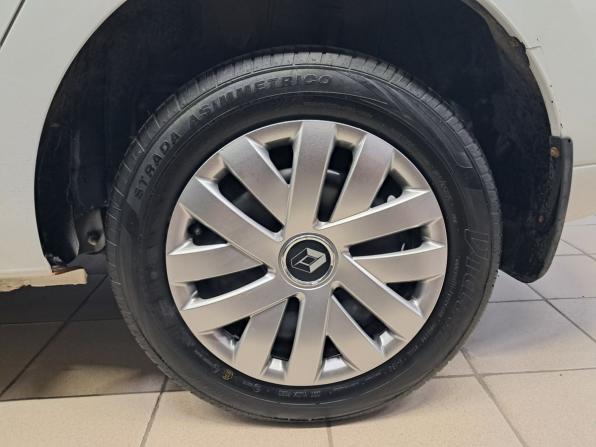 Renault Logan II с пробегом 2018 года, цена 635 000 рублей, 184430 км, седан, Автокод Объявления
