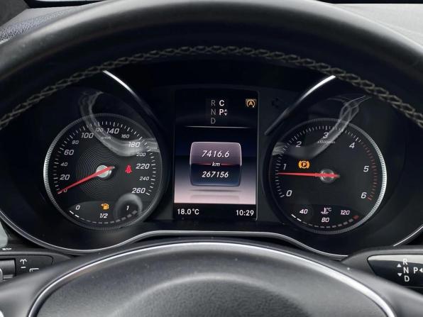 Mercedes-Benz V-Класс III (W447) с пробегом 2018 года, цена 3 599 000 рублей, 267148 км, минивэн, Автокод Объявления