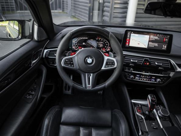 BMW M5 VI (F90) Рестайлинг с пробегом 2021 года, цена 10 950 000 рублей, 58138 км, седан, Автокод Объявления