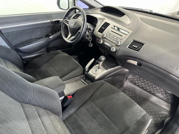 Honda Civic VIII Рестайлинг с пробегом 2011 года, цена 815 000 рублей, 170042 км, седан, Автокод Объявления