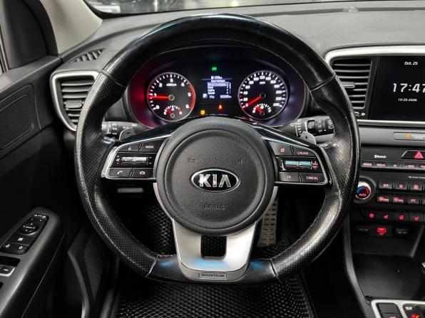 Kia Sportage IV Рестайлинг с пробегом 2019 года, цена 2 050 000 рублей, 122034 км, внедорожник, Автокод Объявления