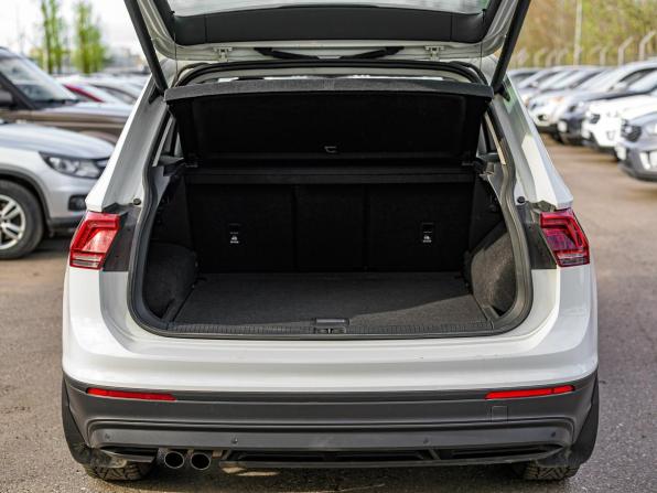 Volkswagen Tiguan II с пробегом 2018 года, цена 2 650 000 рублей, 112442 км, внедорожник, Автокод Объявления