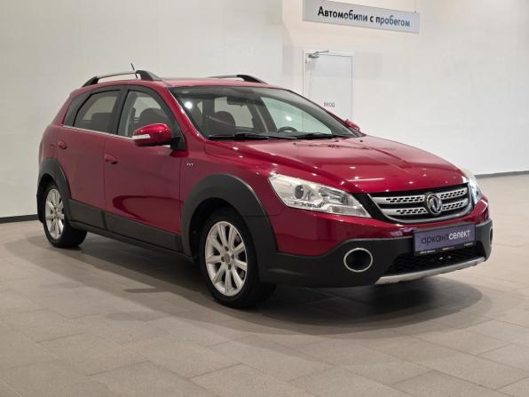 Dongfeng H30 Cross с пробегом 2016 года, цена 699 000 рублей, 62303 км, хэтчбек, Автокод Объявления
