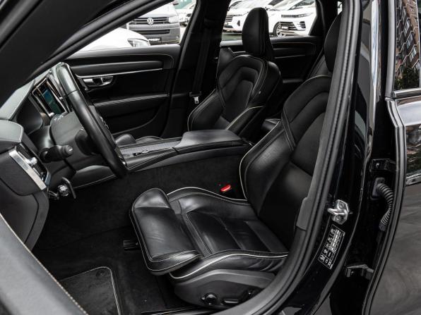 Volvo S90 II Рестайлинг с пробегом 2020 года, цена 4 350 000 рублей, 234519 км, седан, Автокод Объявления