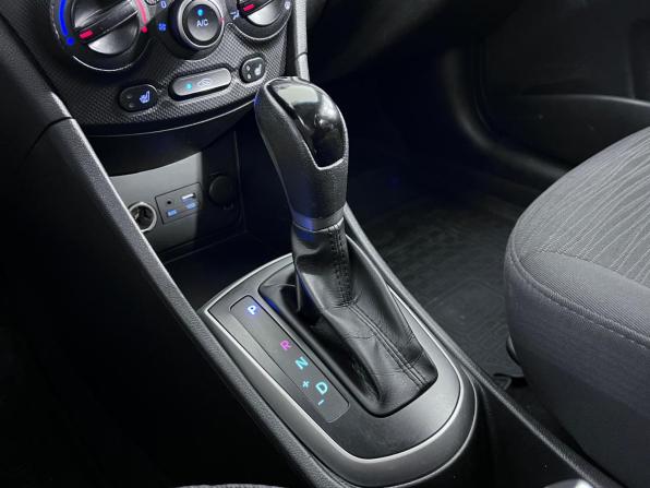 Hyundai Solaris I Рестайлинг с пробегом 2016 года, цена 1 127 000 рублей, 161167 км, хэтчбек, Автокод Объявления