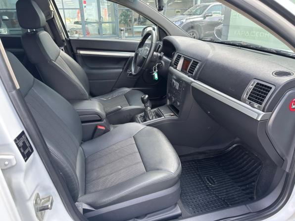 Opel Vectra C Рестайлинг с пробегом 2008 года, цена 575 000 рублей, 209109 км, седан, Автокод Объявления