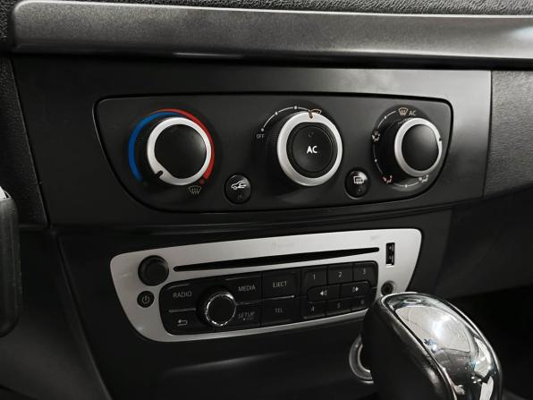 Renault Megane III Рестайлинг с пробегом 2013 года, цена 690 000 рублей, 144139 км, хэтчбек, Автокод Объявления