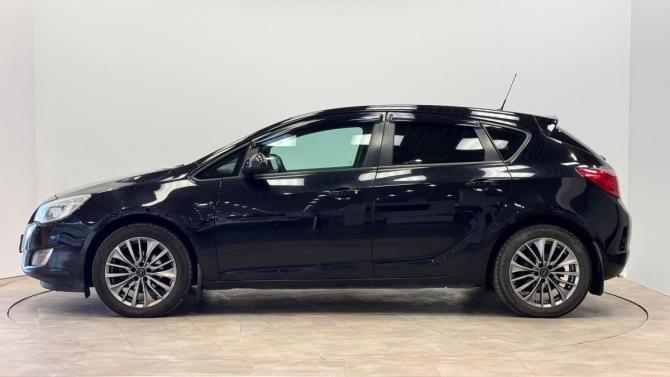 Opel Astra J с пробегом 2011 года, цена 450 000 рублей, 298765 км, хэтчбек, Автокод Объявления