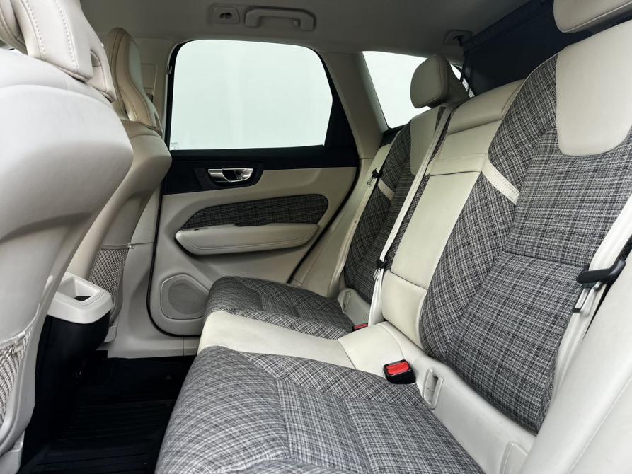 Volvo XC60 II Москва  - изображение 11