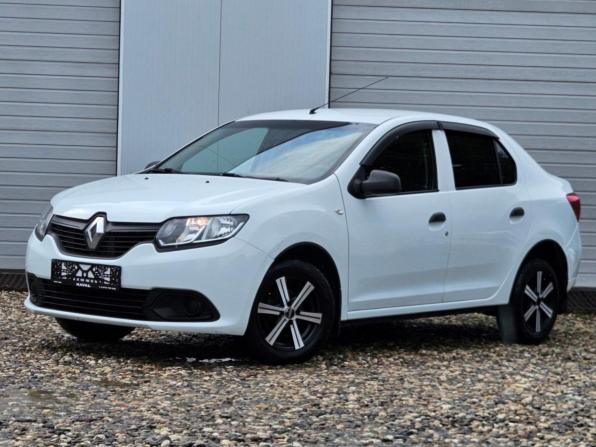 Renault Logan II с пробегом 2017 года, цена 638 889 рублей, 137500 км, седан, Автокод Объявления