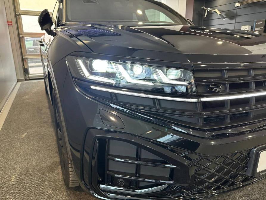 Volkswagen Touareg III Рестайлинг Санкт-Петербург  - изображение 4