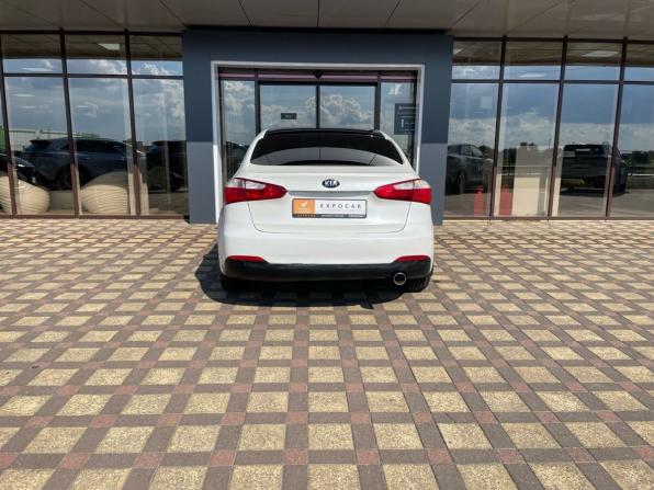 Kia Cerato III с пробегом 2014 года, цена 825 000 рублей, 198000 км, седан, Автокод Объявления