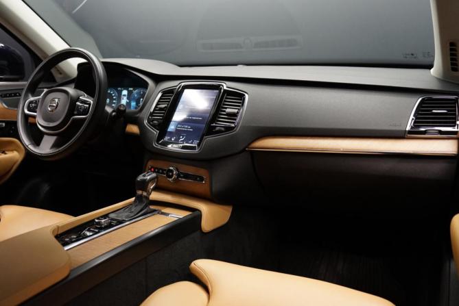 Volvo XC90 II с пробегом 2015 года, цена 2 999 000 рублей, 141230 км, внедорожник, Автокод Объявления