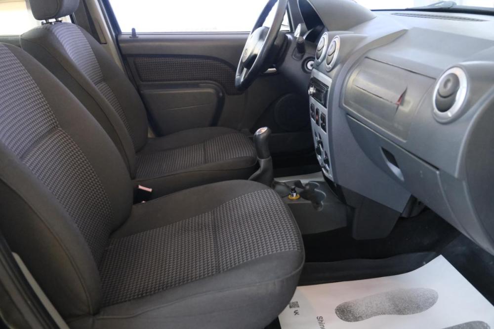 Renault Logan I Омск  - изображение 16